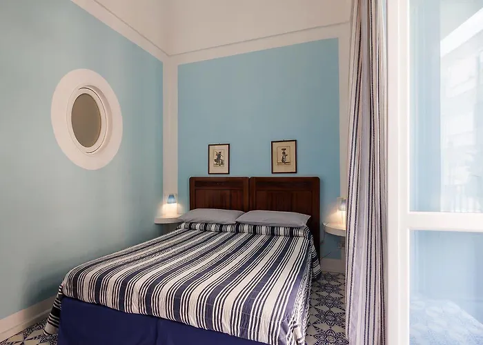 Guest house Casa Astarita 4*