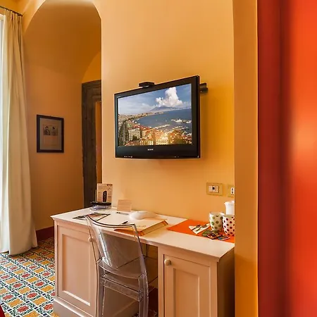 Casa Astarita 2*